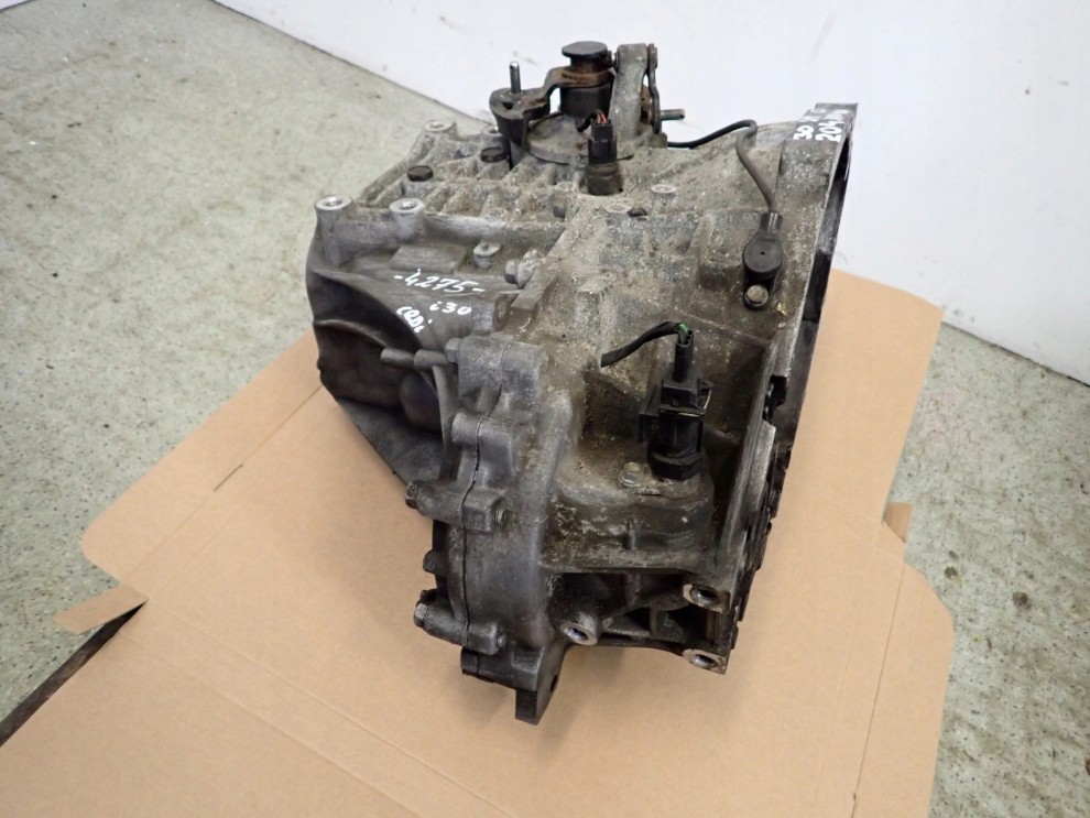 HYUNDAI i30 1.6 CRDi 09-11 SKRZYNIA BIEGÓW MANUALNA 6 BIEGÓW 4/8