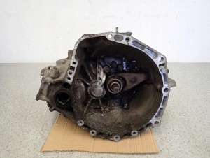 TOYOTA YARIS 1.0 BENZ FR 03-05 SKRZYNIA BIEGÓW 1/7 MINIATURA