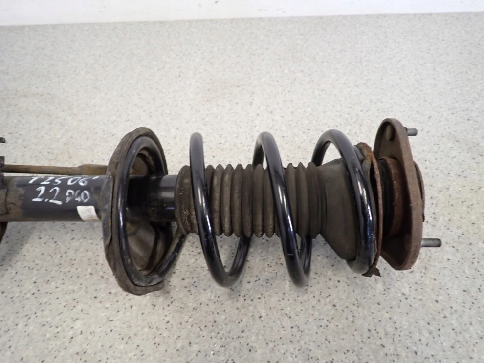 TOYOTA AVENSIS T25 2.0 DIESEL 03-08 AMORTYZATOR PRZEDNI LEWY 3/7