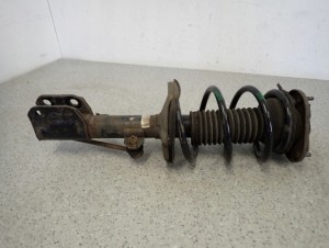 TOYOTA AVENSIS T25 2.0 DIESEL 03-08 AMORTYZATOR PRZEDNI LEWY 6/7 MINIATURA