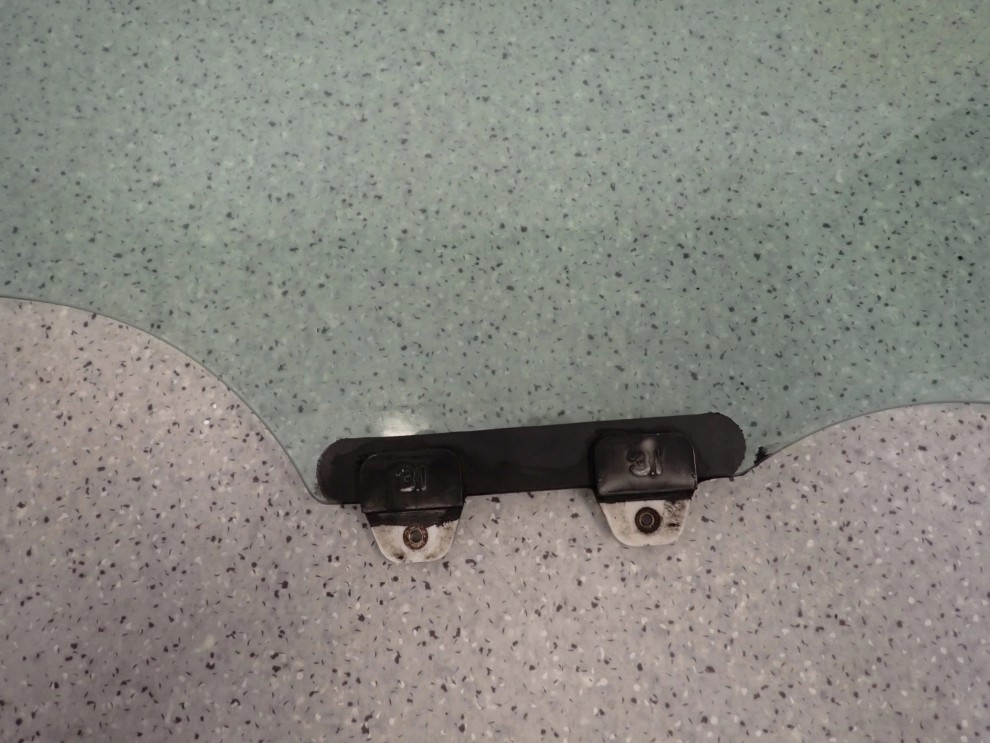 HONDA CIVIC 5D EU VII 01-05 SZYBA TYLNA PRAWA 2/3