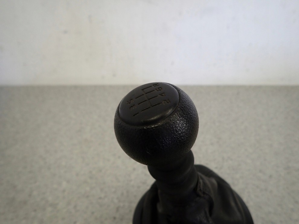 FIAT SEDICI SUZUKI SX4 06-1.9 DDIS LEWAREK GAŁKA DŹWIGNIA ZMIANY BIEGÓW 8/8