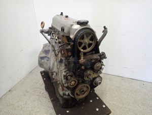 HONDA ACCORD V CE SILNIK 1.8 F18A3 1/11 MINIATURA