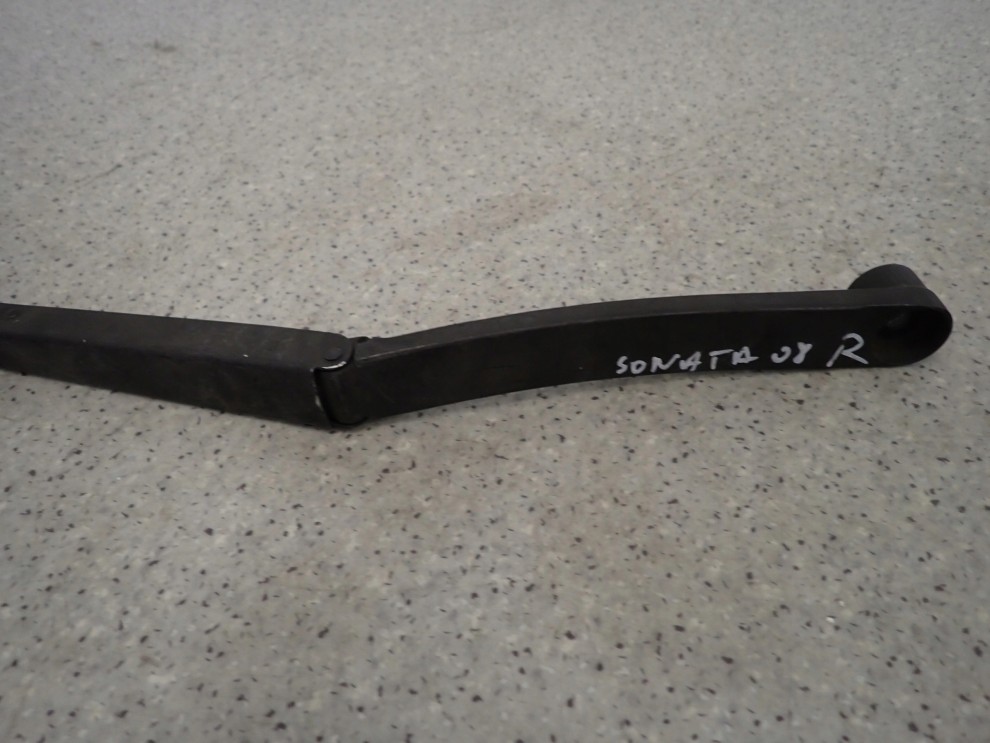 HYUNDAI SONATA V 05-09 RAMIE WYCIERACZKI PRAWE 3/5