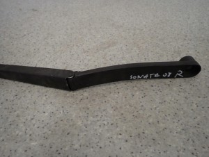 HYUNDAI SONATA V 05-09 RAMIE WYCIERACZKI PRAWE 3/5 MINIATURA