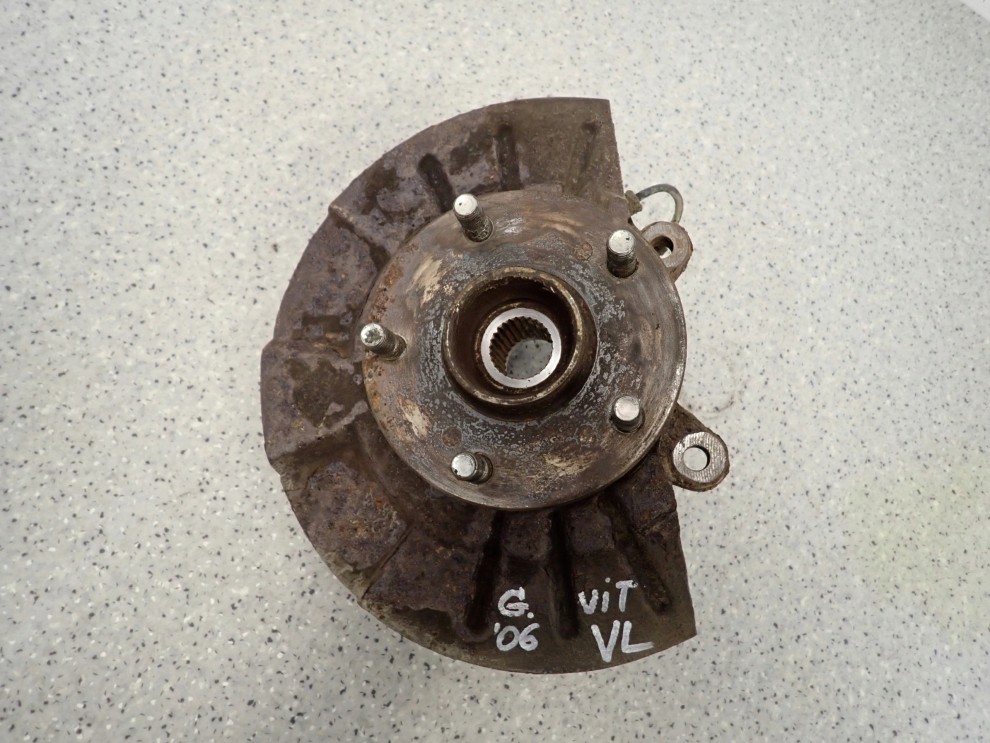 SUZUKI GRAND VITARA II 05-09 ZWROTNICA PRZEDNIA LEWA 1/5