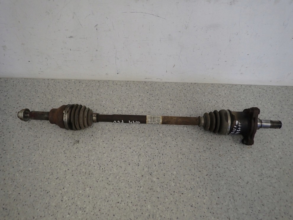 SUZUKI SX4 SEDICI 1.9 DDIS 06-13 PÓŁOŚ TYLNA PRAWA 4/5