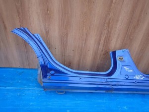 SUZUKI SX4 S-CROSS 13- PRÓG PRAWY ZUM 2/11 MINIATURA