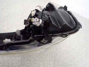 SUZUKI ALTO 09- LAMPA PRZEDNIA LEWA REFLEKTOR 10/10 MINIATURA