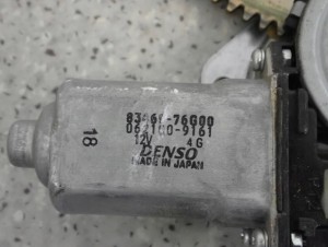 SUZUKI IGNIS 04-07 PODNOŚNIK PRZEDNI LEWY 4/4 MINIATURA