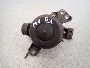 TOYOTA YARIS II 1.4 D4D 06- PODUSZKA SILNIKA PRZEDNIA PRAWA NR 37 4/7 MINIATURA