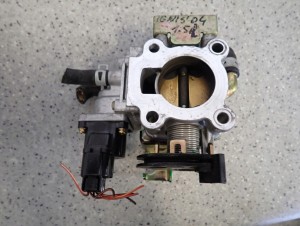 SUZUKI IGNIS II 1.5i 04- PRZEPUSTNICA POWIETRZA 5/5 MINIATURA