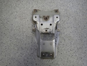 SUZUKI SX4 TS FIAT SEDICI 06-13 WSPORNIK MOCOWANIE ZAMKA MASKI 1/2 MINIATURA