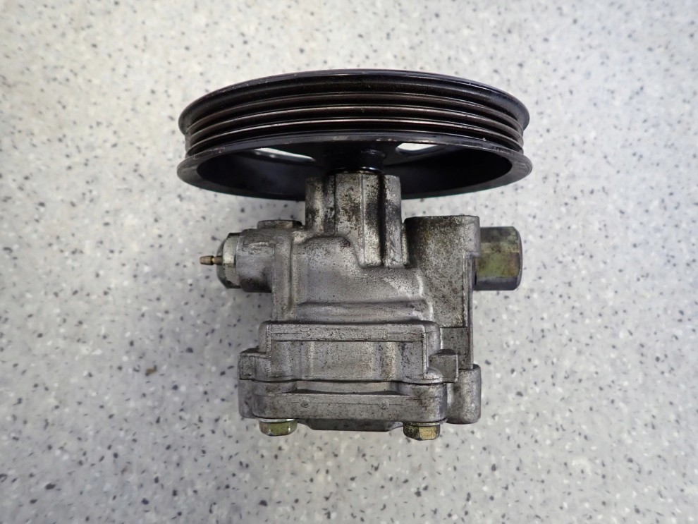 SUZUKI LIANA 1.3 1.6 BENZ 01-07 POMPA WSPOMAGANIA 1/4