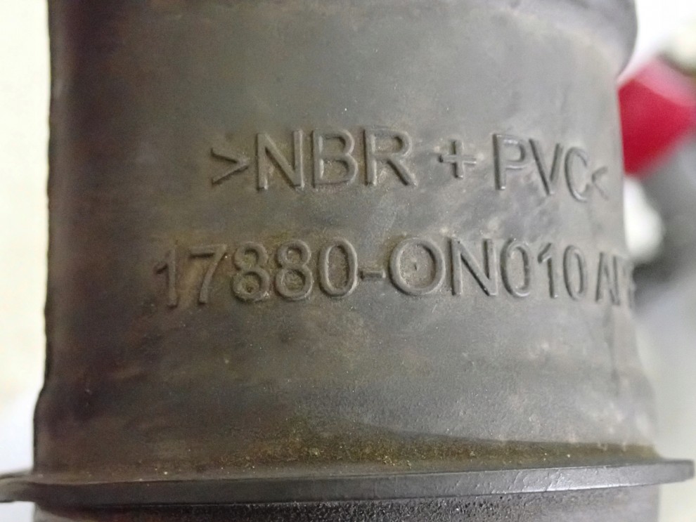 TOYOTA YARIS I 1.4 D4D 99-05 RURA PRZEWÓD POWIETRZA 4/4