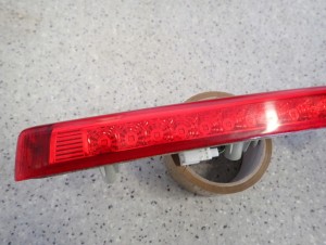 KIA CEED KOMBI 06-12 LAMPKA TRZECI STOP TYŁ 2/7 MINIATURA