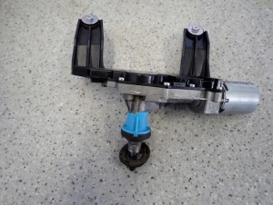 KIA CEED KOMBI 06-12 SILNICZEK WYCIERACZKI TYŁ 3/6 MINIATURA