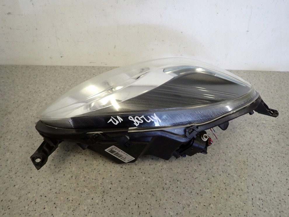 NISSAN MICRA K12 08-10 REFLEKTOR PRAWY LAMPA PRZEDNIA 4/8