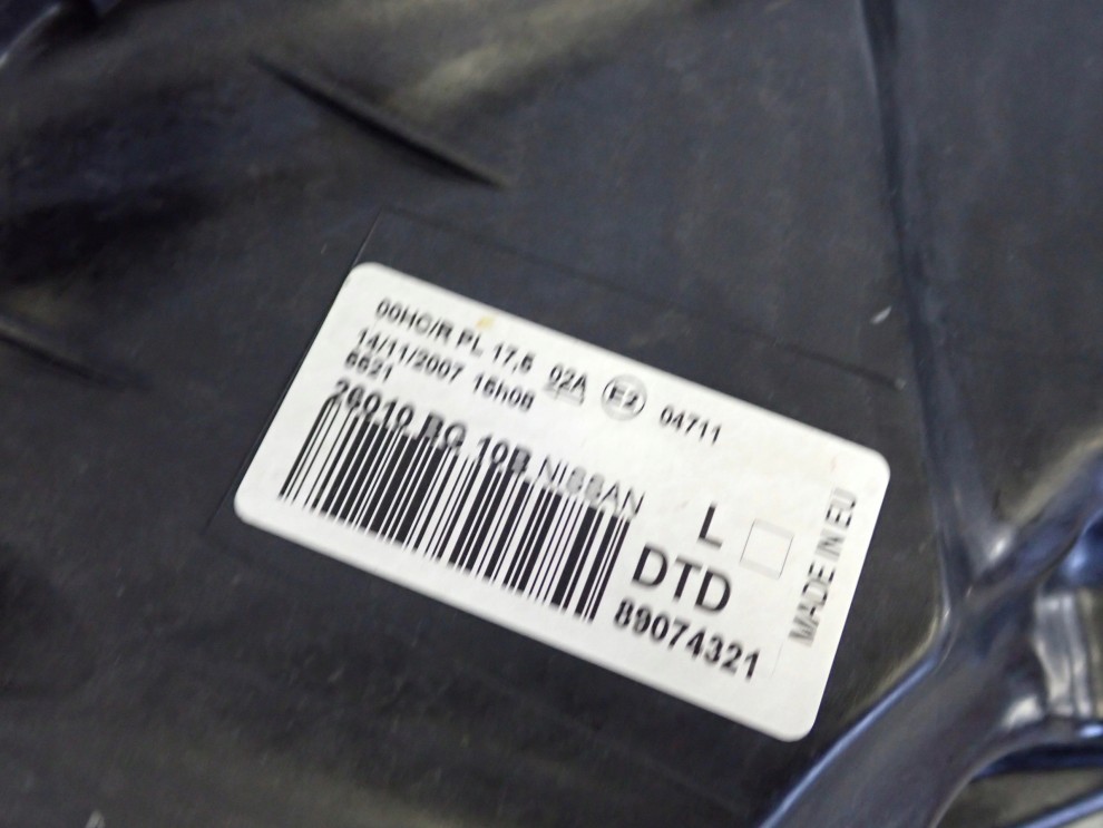 NISSAN MICRA K12 08-10 REFLEKTOR PRAWY LAMPA PRZEDNIA 8/8