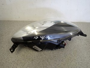 NISSAN MICRA K12 08-10 REFLEKTOR PRAWY LAMPA PRZEDNIA 4/8 MINIATURA