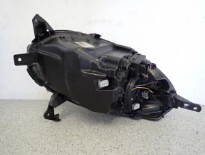 NISSAN MICRA K12 08-10 REFLEKTOR PRAWY LAMPA PRZEDNIA 6/8 MINIATURA