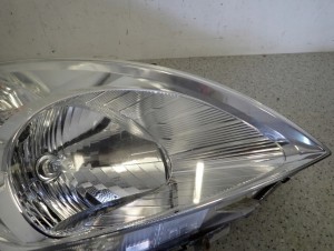 SUZUKI SWIFT MK7 10-16 REFLEKTOR PRZEDNI PRAWY LAMPA PRZÓD EUROPA 6/9 MINIATURA