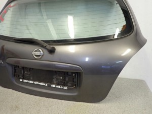 NISSAN ALMERA N16 HB 00-06 SZYBA TYLNA BAGAŻNIKA KLAPA NA SZYBĘ 2/10 MINIATURA