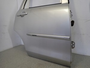 MAZDA2 MAZDA 2 DY 02-07 DRZWI TYLNE PRAWE 3/10 MINIATURA