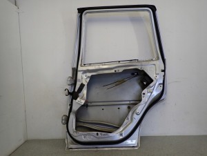 MAZDA2 MAZDA 2 DY 02-07 DRZWI TYLNE PRAWE 9/10 MINIATURA