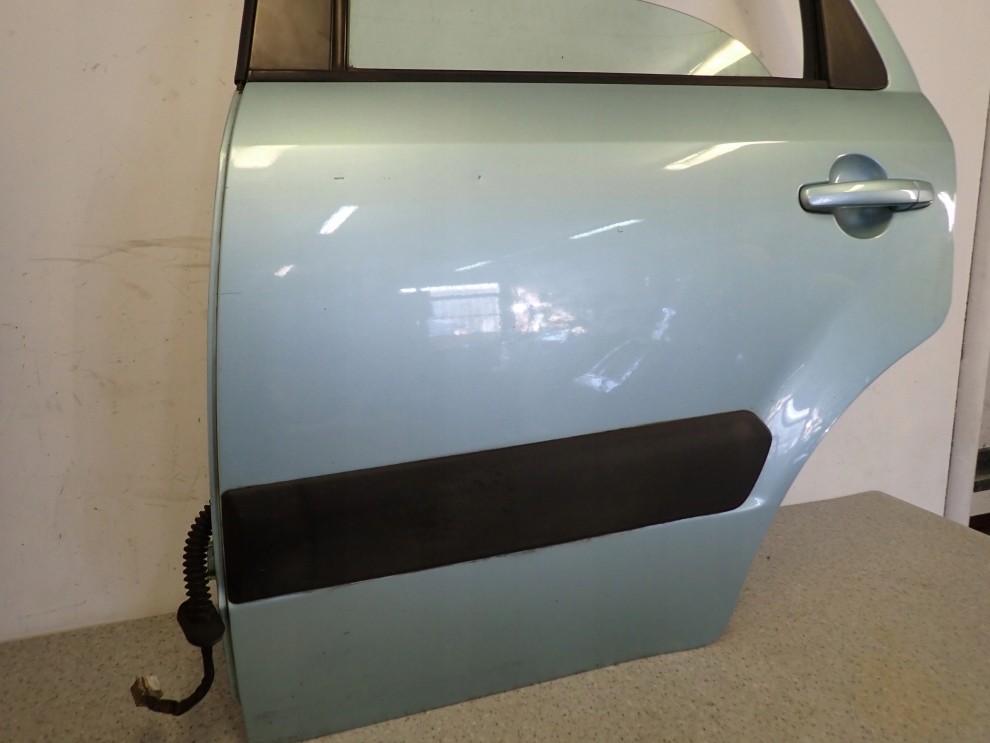 SUZUKI SX4 06-12 DRZWI TYLNE LEWE ZEE 5/11