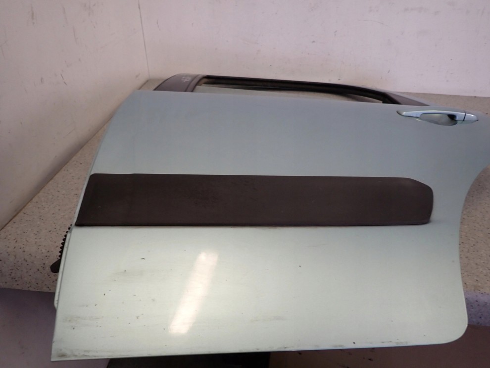 SUZUKI SX4 06-12 DRZWI TYLNE LEWE ZEE 9/11