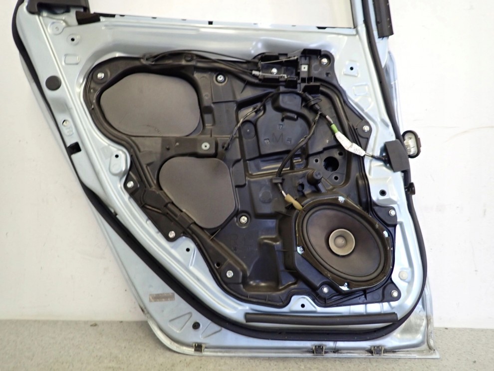 MAZDA3 MAZDA 3 BK HB 03-07 DRZWI TYLNE LEWE 14/14