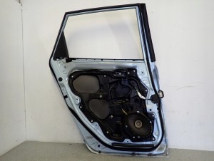 MAZDA3 MAZDA 3 BK HB 03-07 DRZWI TYLNE LEWE 13/14 MINIATURA