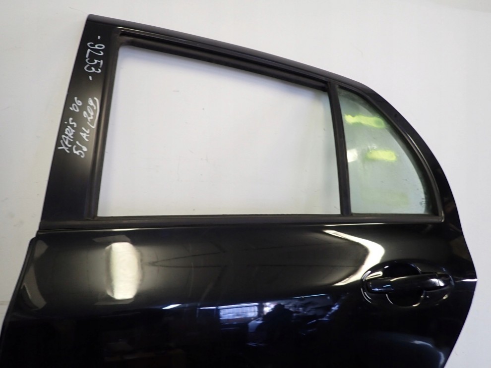 TOYOTA YARIS II 06-11 5d DRZWI TYLNE LEWE 209 11/14