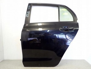 TOYOTA YARIS II 06-11 5d DRZWI TYLNE LEWE 209 1/14 MINIATURA
