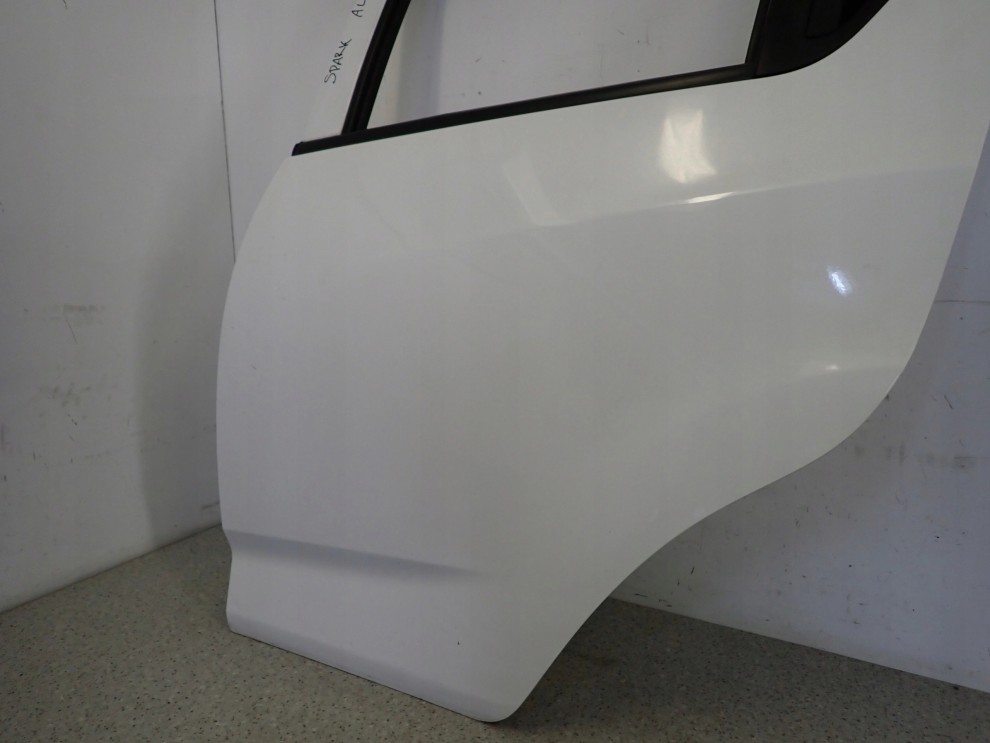 CHEVROLET SPARK 09-15 DRZWI TYLNE LEWE GAZ 5/10