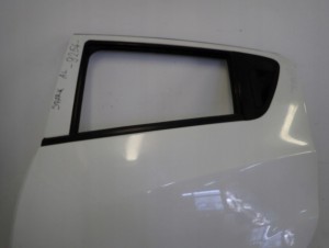 CHEVROLET SPARK 09-15 DRZWI TYLNE LEWE GAZ 8/10 MINIATURA