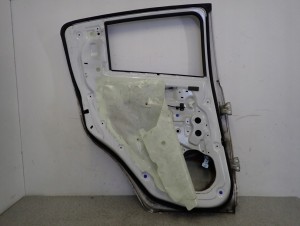 CHEVROLET SPARK 09-15 DRZWI TYLNE LEWE GAZ 9/10 MINIATURA