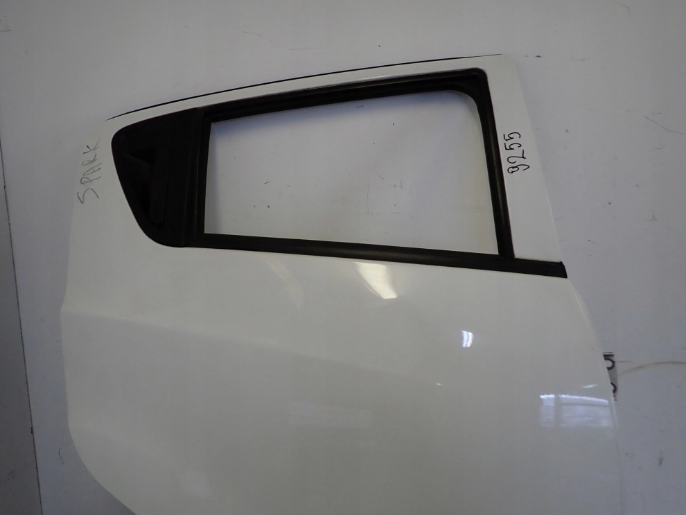 CHEVROLET SPARK 09-15 DRZWI TYLNE PRAWE GAZ 7/9
