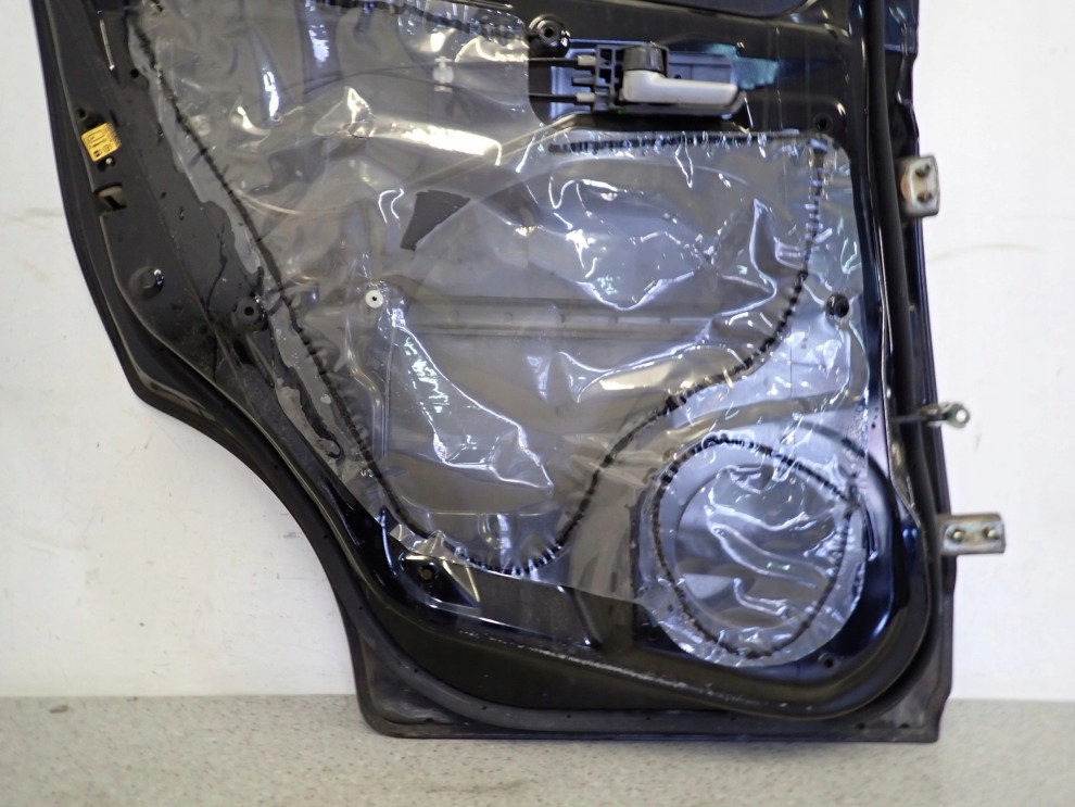 SUZUKI ALTO NISSAN PIXO 09- DRZWI TYLNE LEWE ZAM 9/9