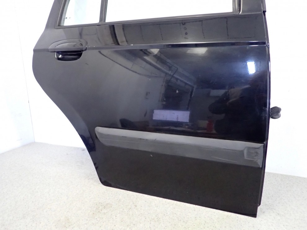 HYUNDAI GETZ 02-10 5d DRZWI TYLNE PRAWE EB 3/11