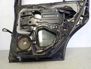 HYUNDAI GETZ 02-10 5d DRZWI TYLNE PRAWE EB 11/11 MINIATURA