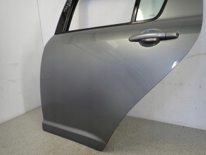 SUZUKI SWIFT 5d MK6 04-09 DRZWI TYLNE LEWE ZCD 4/11 MINIATURA