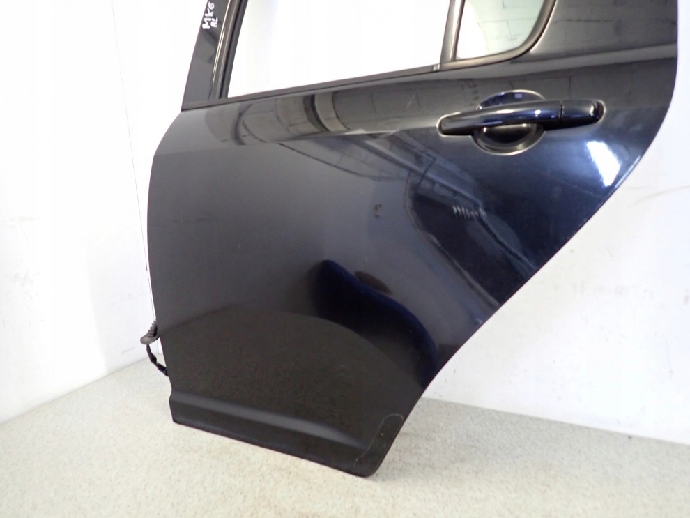 SUZUKI SWIFT 5d MK6 04-09 DRZWI TYLNE LEWE ZCE 4/11