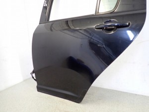 SUZUKI SWIFT 5d MK6 04-09 DRZWI TYLNE LEWE ZCE 4/11 MINIATURA