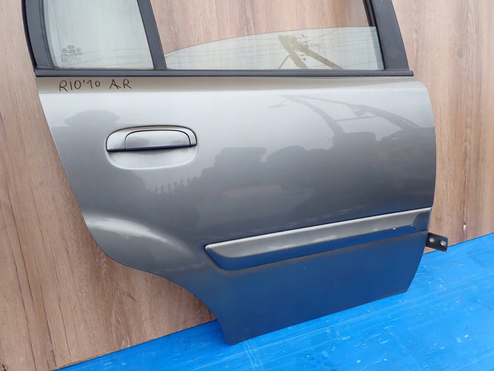 KIA RIO II HATCHBACK 05-11 DRZWI TYLNE PRAWE IM 3/12