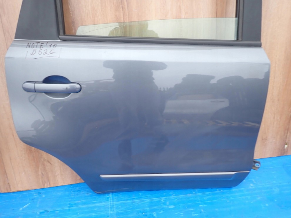 NISSAN NOTE E11 06-12 DRZWI TYLNE PRAWE B52 2/12