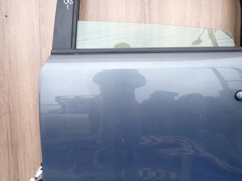 NISSAN NOTE E11 06-12 DRZWI TYLNE LEWE B52 8/11