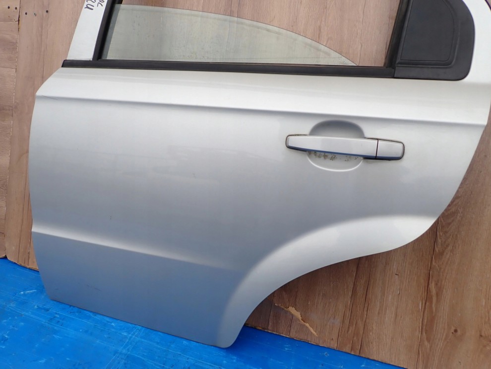 CHEVROLET AVEO SEDAN 4D T250 07- DRZWI TYLNE LEWE 92U 4/10