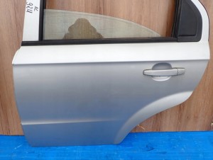 CHEVROLET AVEO SEDAN 4D T250 07- DRZWI TYLNE LEWE 92U 2/10 MINIATURA